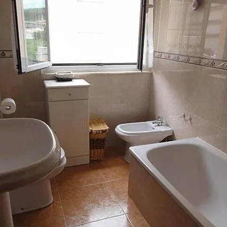 Apartamento Playa De Quenxe * Corcubión